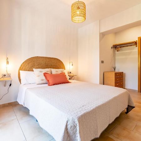 Apartamento Ronda Genil Con Parking Gratuito Apartman Granada Kültér fotó